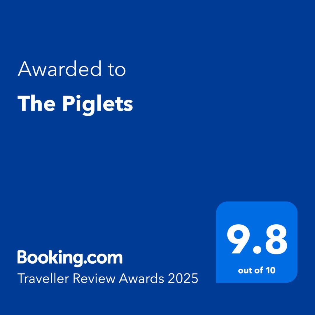 The Piglets Villa York Buitenkant foto